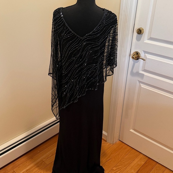 J Kara Black  Evening Dress with asymmetrical beaded overlay.new, never hemmed - Picture 10 of 16